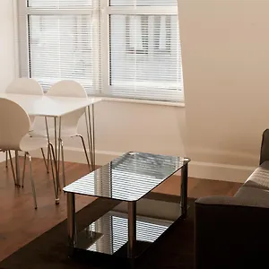 Serviced Apartments: Charlotte Street Appartement